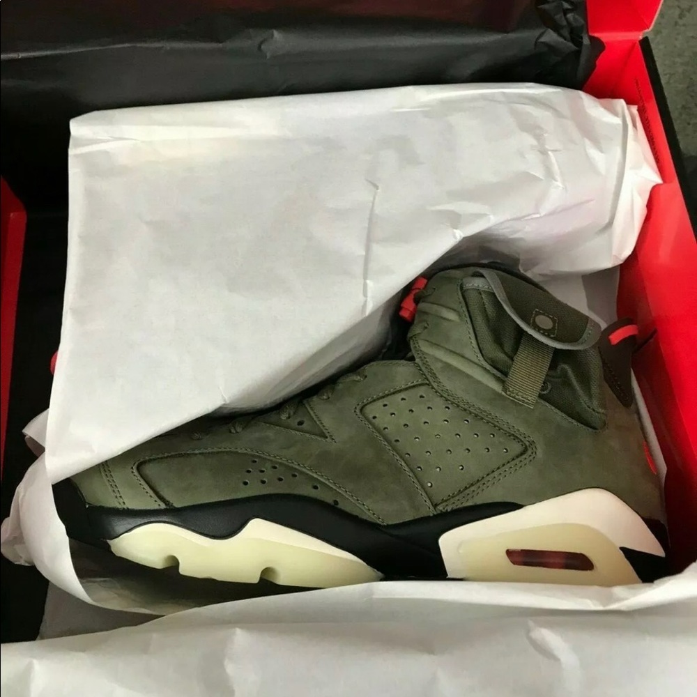 Travis Scott air Jordan 6 sz11